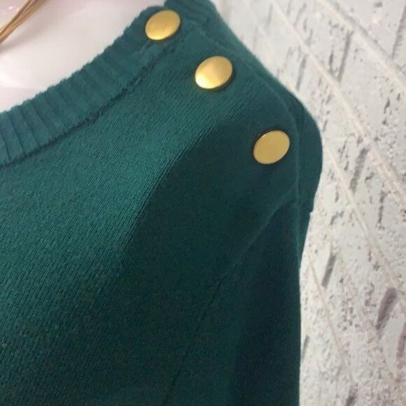 Iman Green Long Sleeve Gold Button Shoulder Women Sweater Size M - Picture 4 of 10